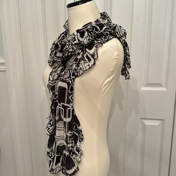 Chico’s Ruffle Scarf - Picture 2 of 4